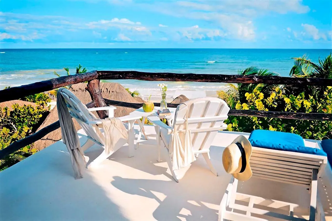 **  Coco Tulum Hotel México